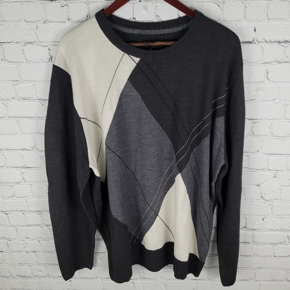 TRICOTS ST RAPHAEL | argyle crewneck long sleeve sweater - Picture 2 of 10